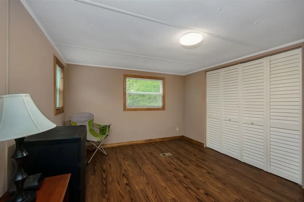 22 Cedar Lane Lee NH 03861