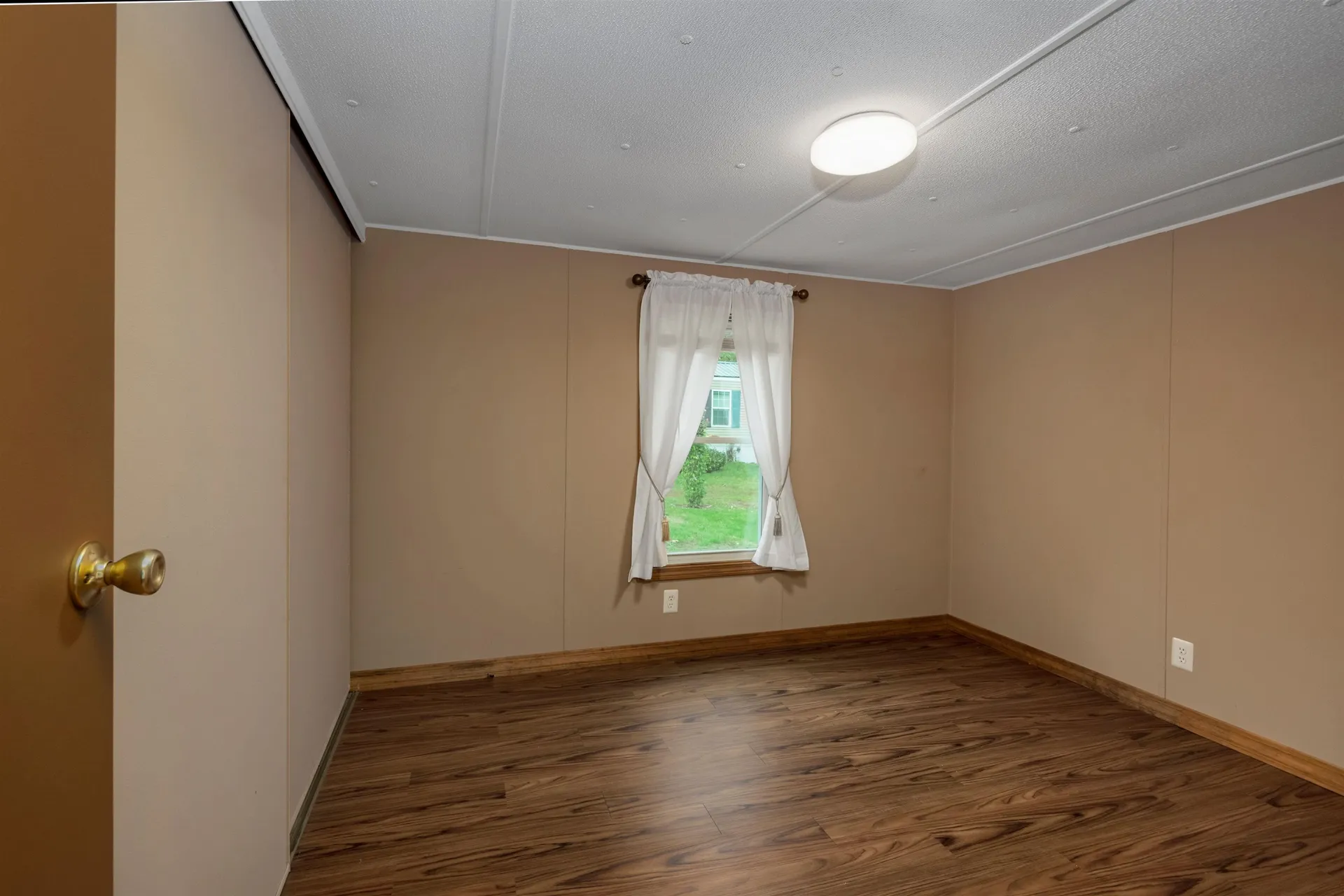 22 Cedar Lane Lee NH 03861