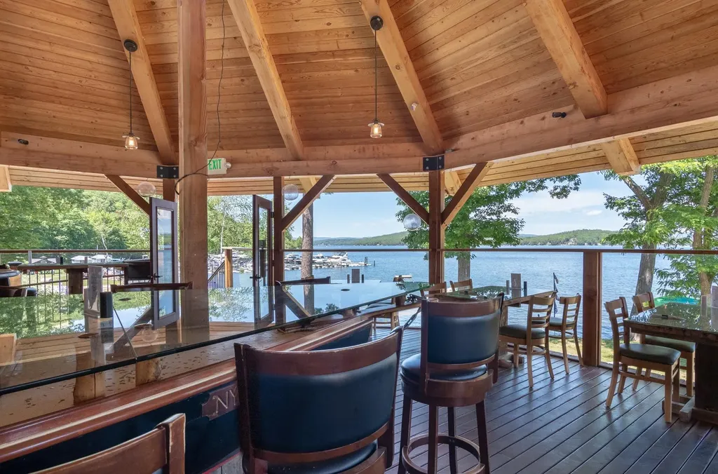 45 Stern Castle Place Laconia NH 03246