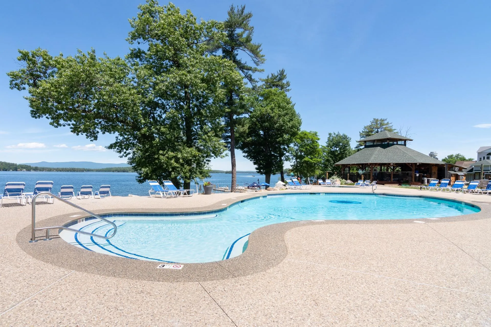 45 Stern Castle Place Laconia NH 03246