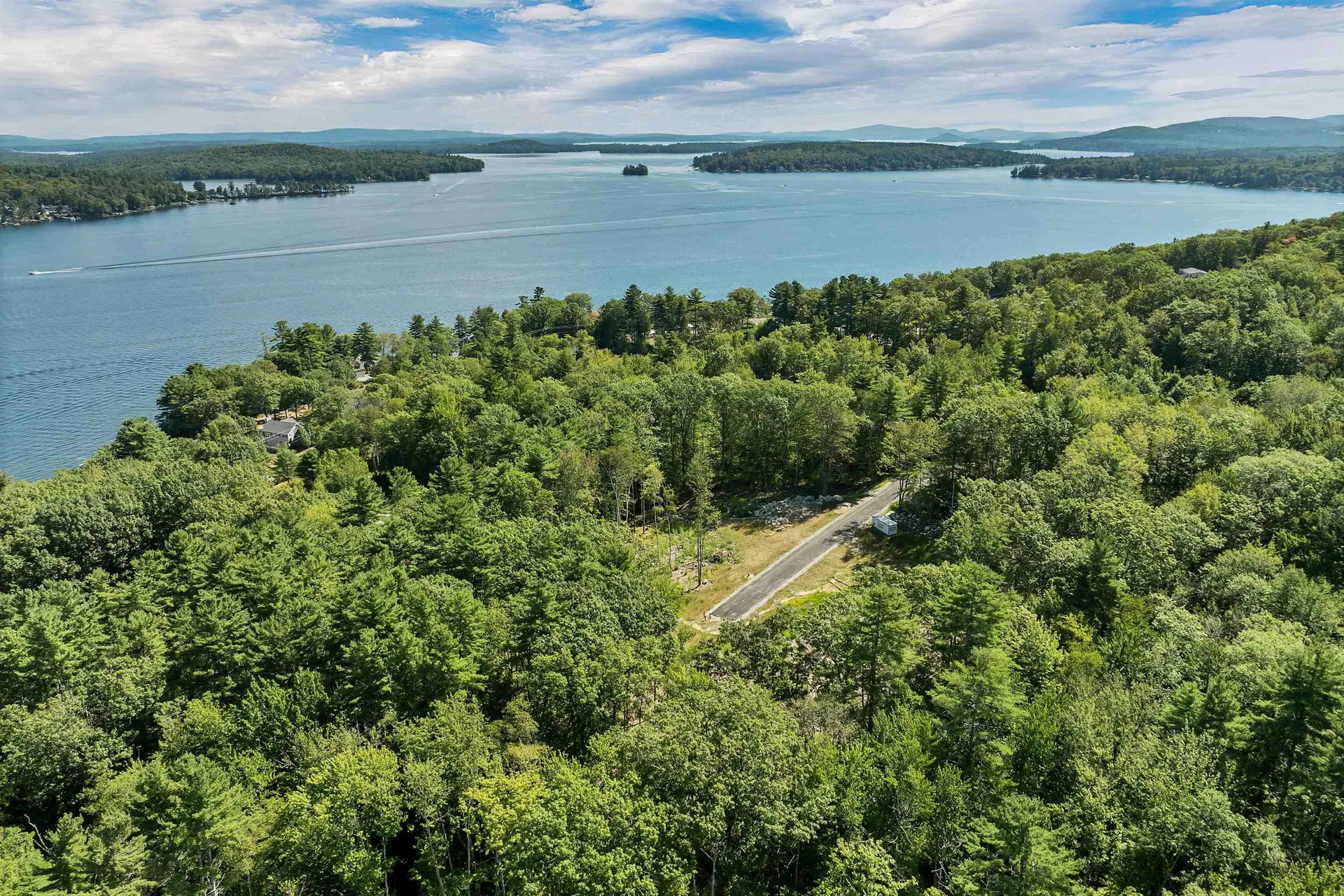 45 Stern Castle Place Laconia NH 03246