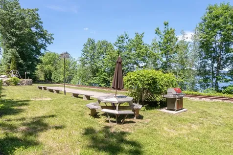 45 Stern Castle Place Laconia NH 03246