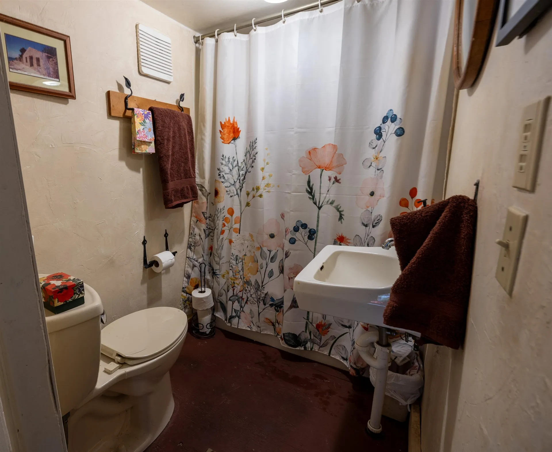 64 Rowe Mountain Road Bradford NH 03221