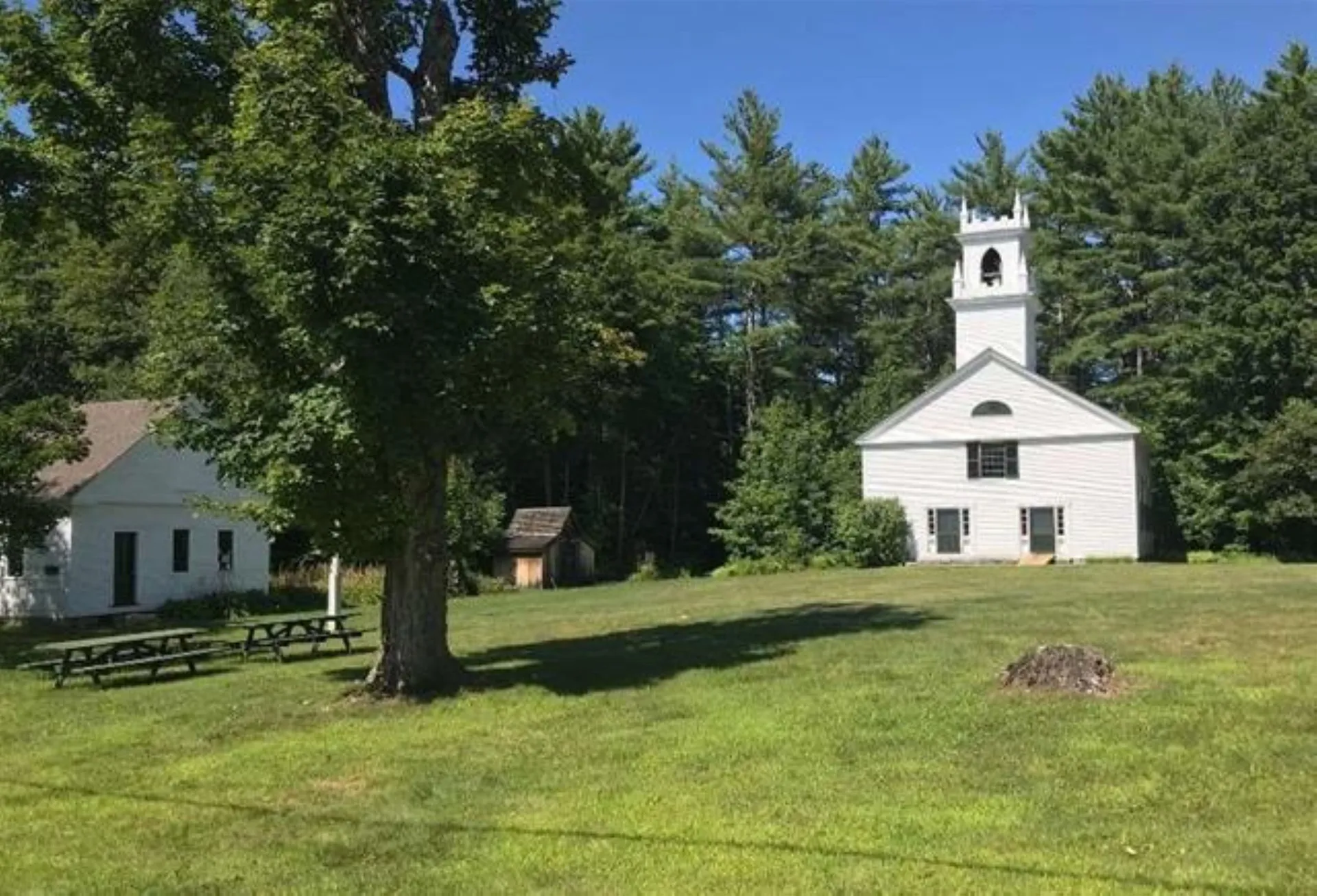 64 Rowe Mountain Road Bradford NH 03221