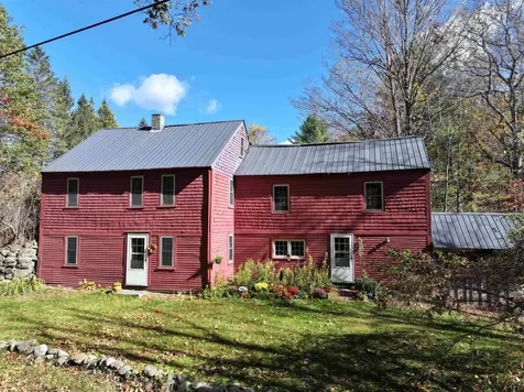 64 Rowe Mountain Road Bradford NH 03221