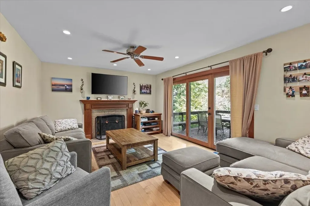 362 Hidden Oaks Drive Colchester VT 05446