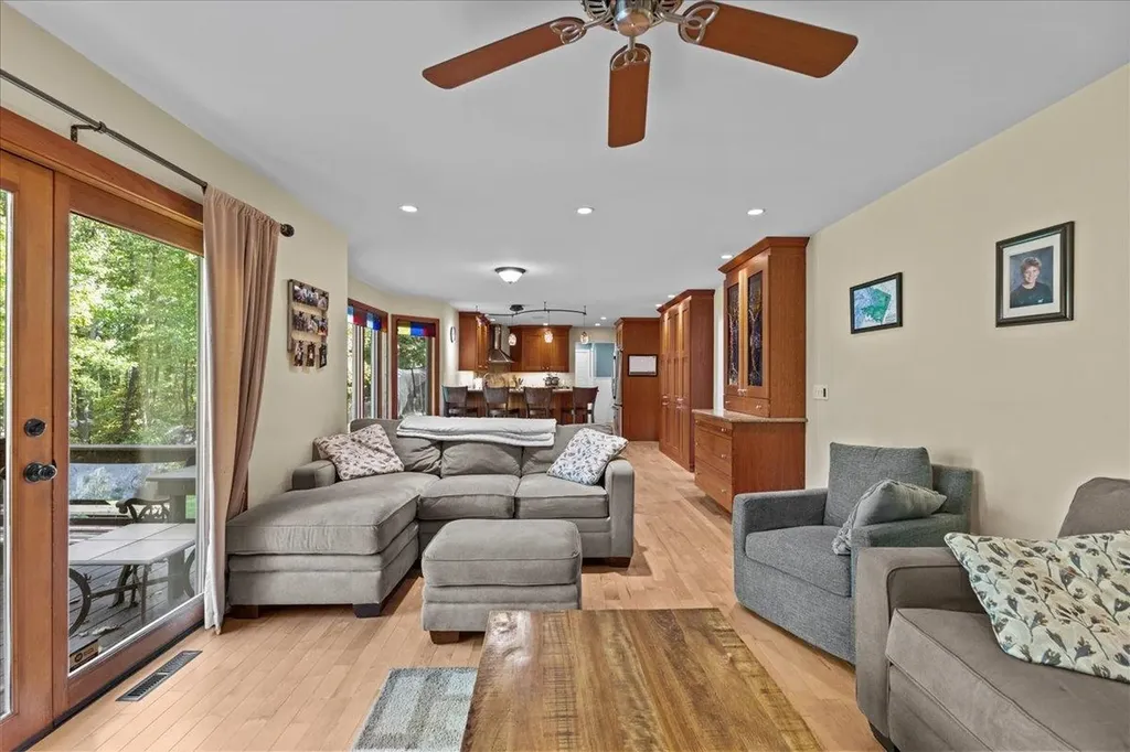 362 Hidden Oaks Drive Colchester VT 05446