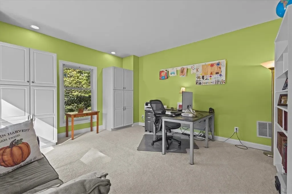 362 Hidden Oaks Drive Colchester VT 05446