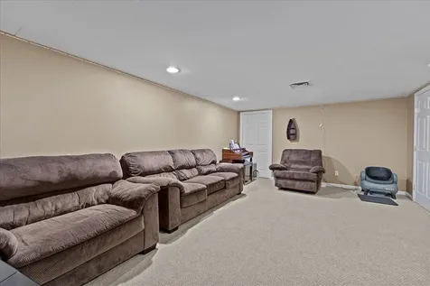 362 Hidden Oaks Drive Colchester VT 05446