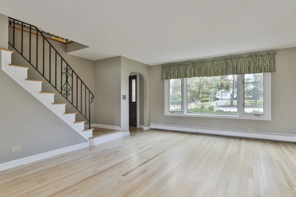 2434 Elm Street Manchester NH 03104