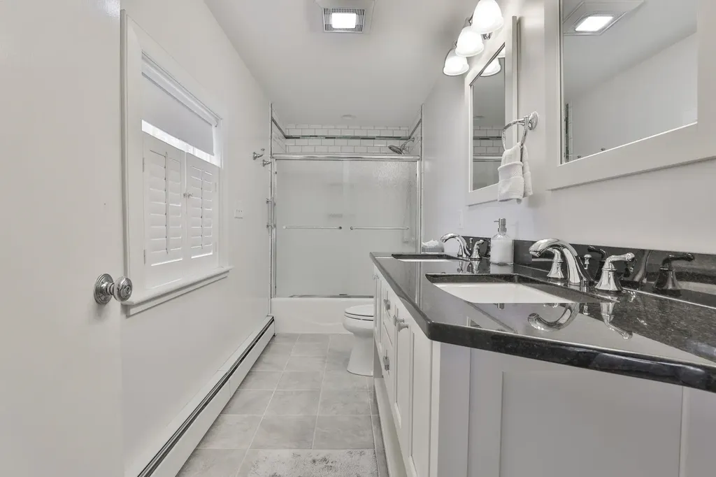 2434 Elm Street Manchester NH 03104