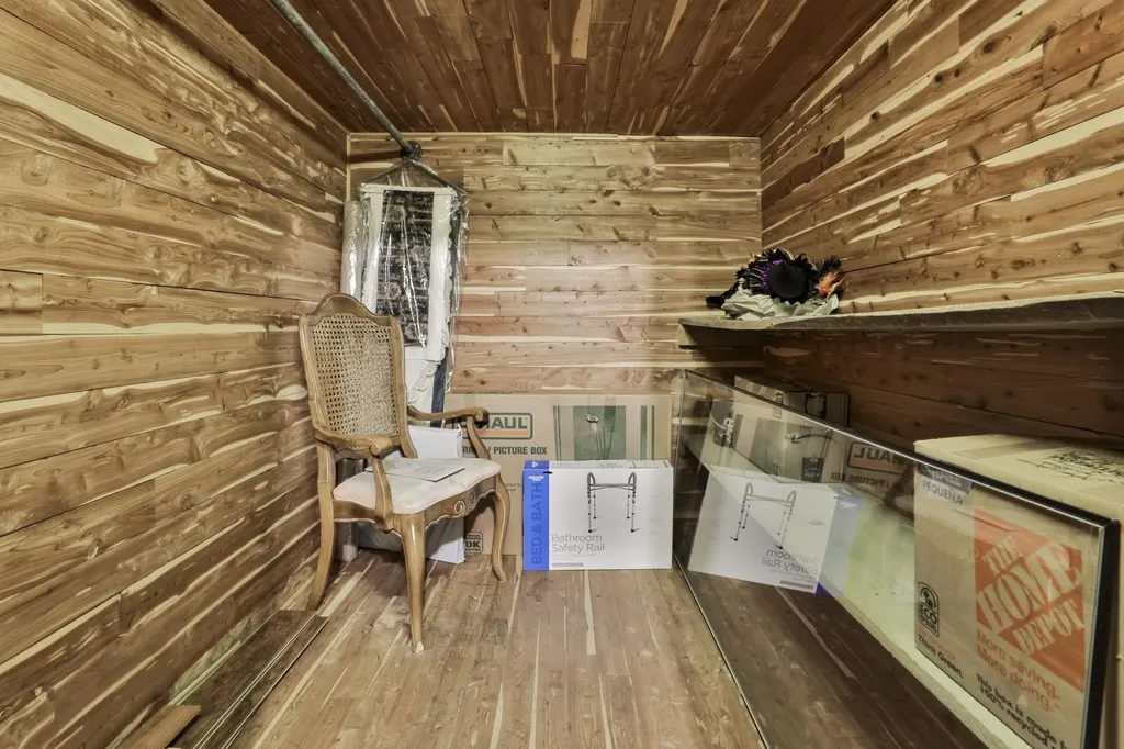 2434 Elm Street Manchester NH 03104