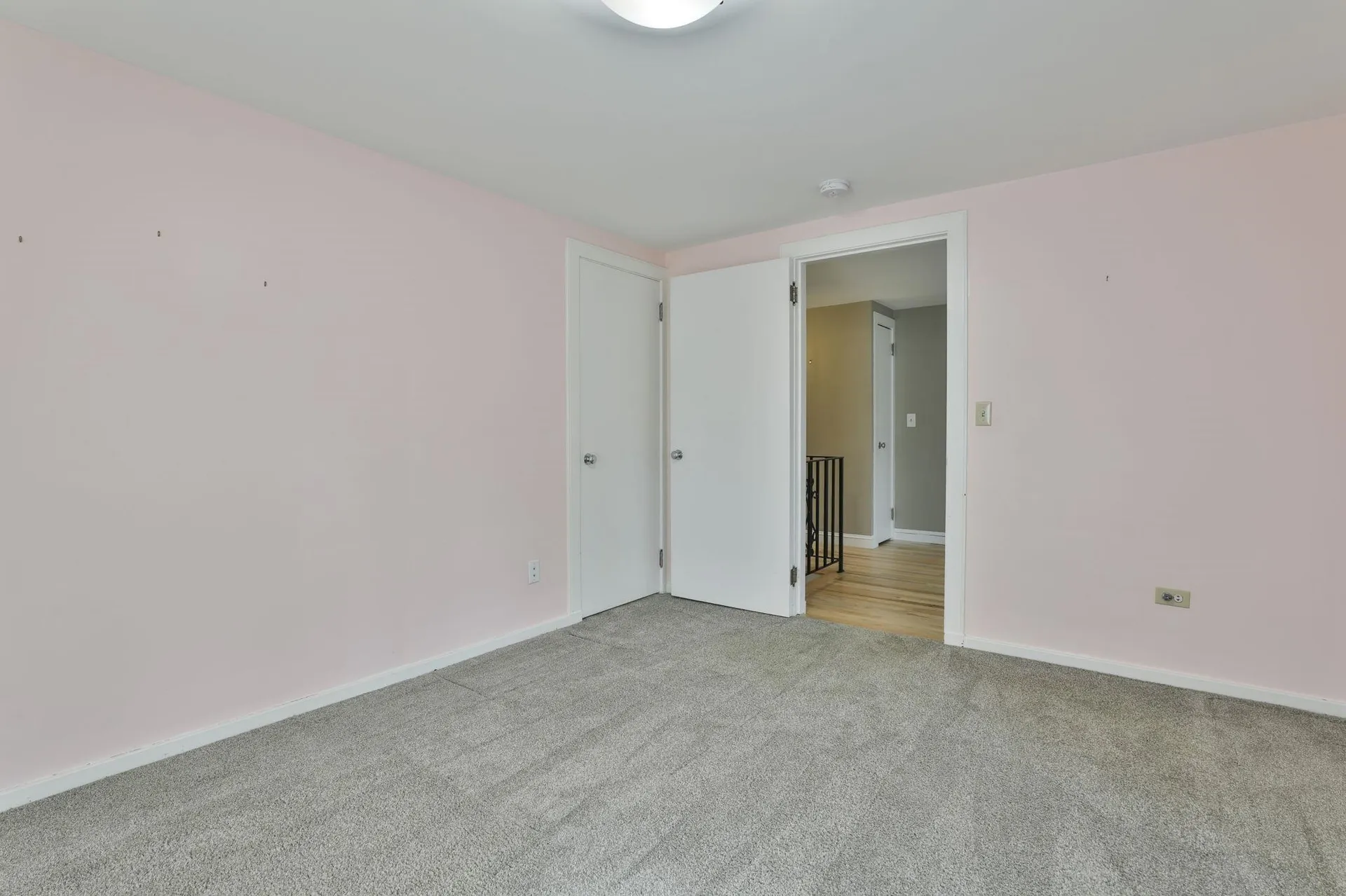 2434 Elm Street Manchester NH 03104