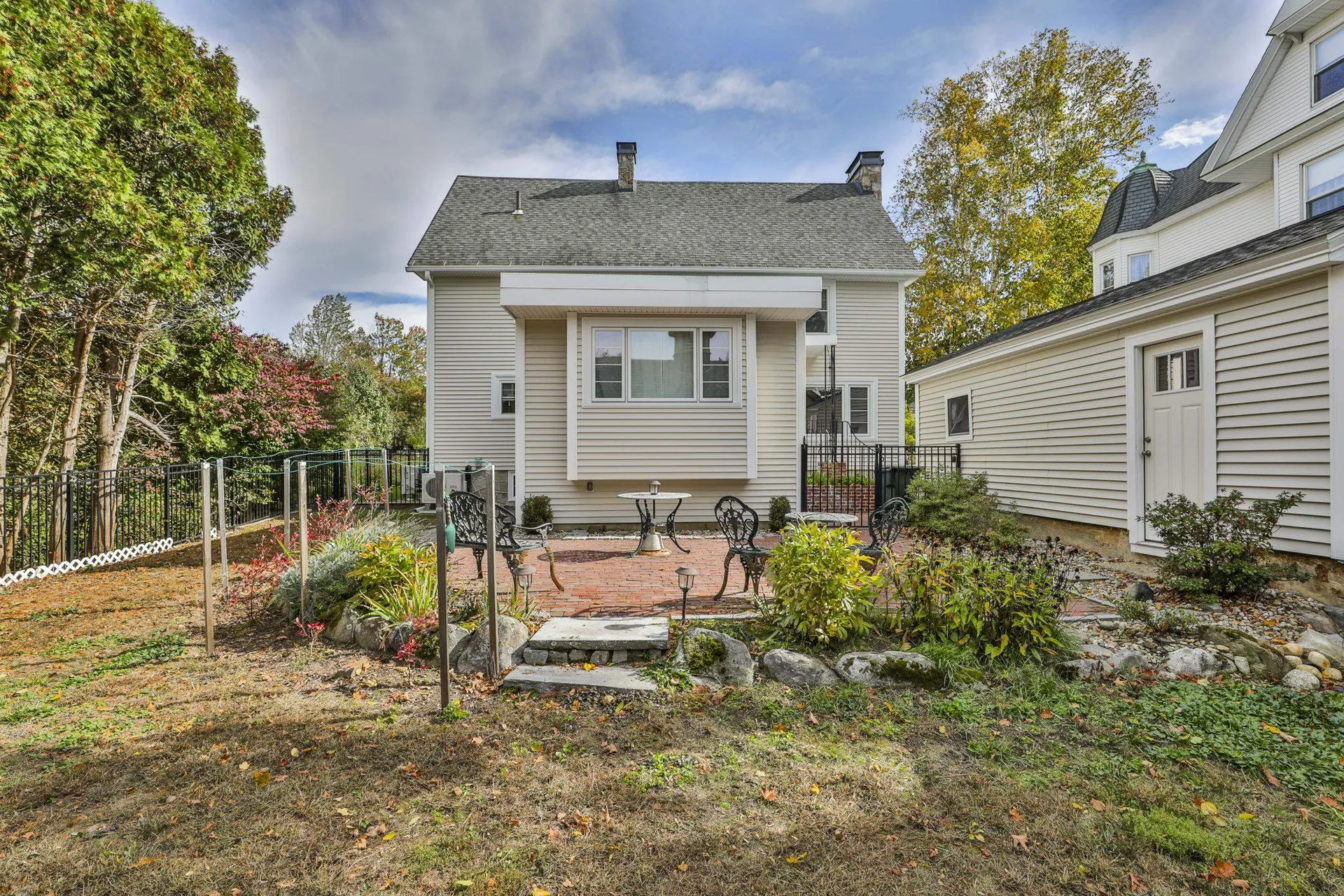 2434 Elm Street Manchester NH 03104