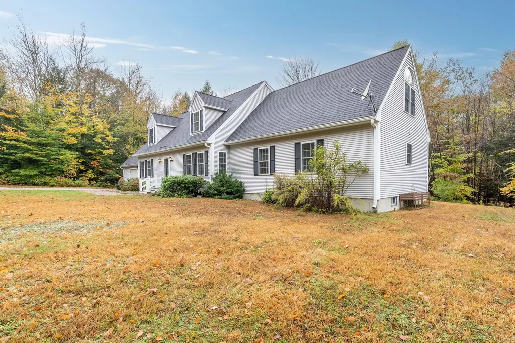 78 Old Greenfield Road Peterborough NH 03458