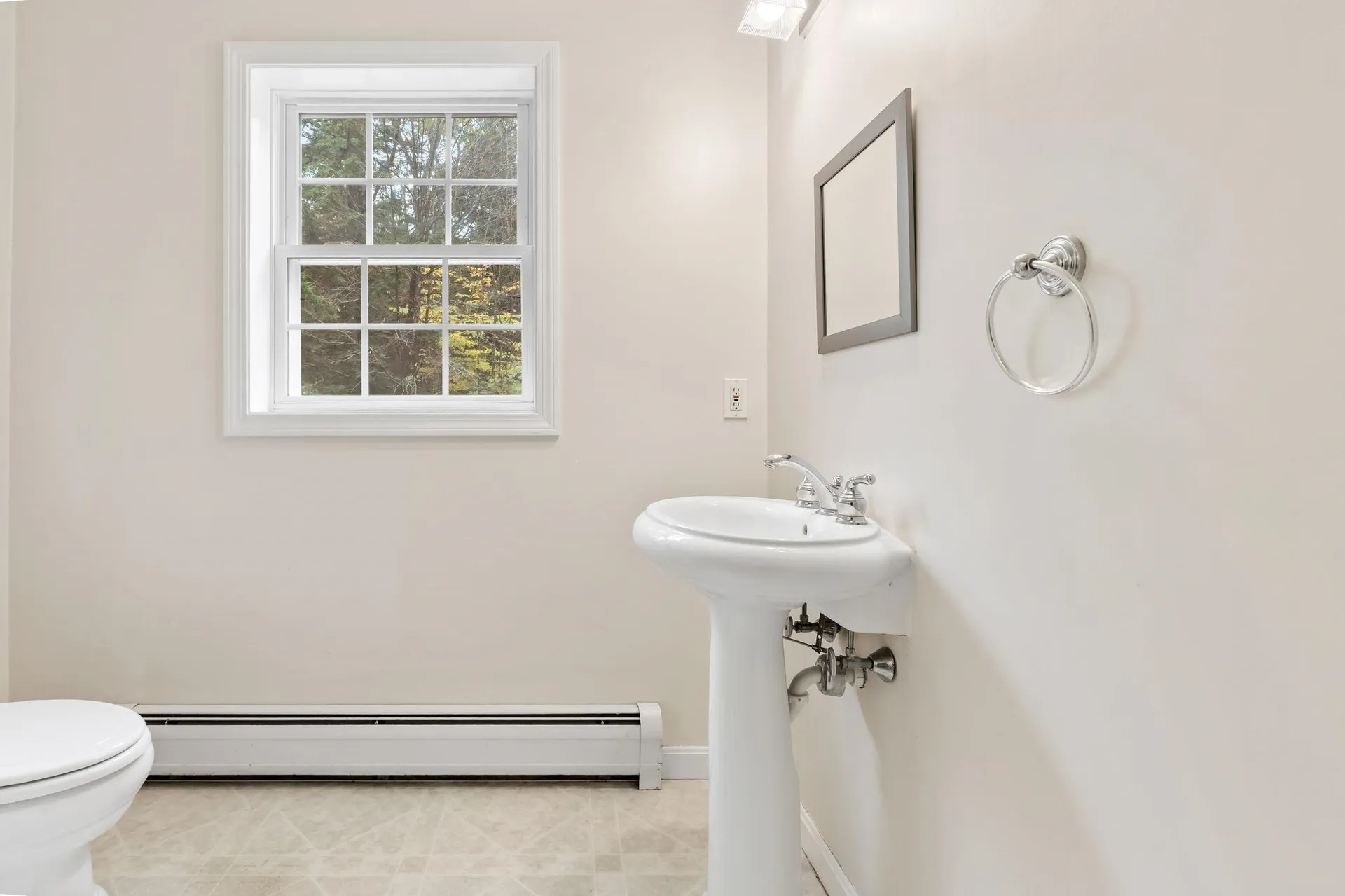 78 Old Greenfield Road Peterborough NH 03458