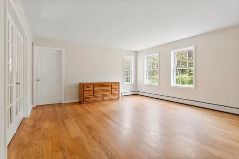 78 Old Greenfield Road Peterborough NH 03458