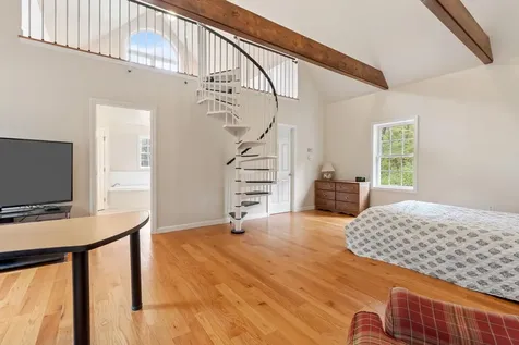 78 Old Greenfield Road Peterborough NH 03458