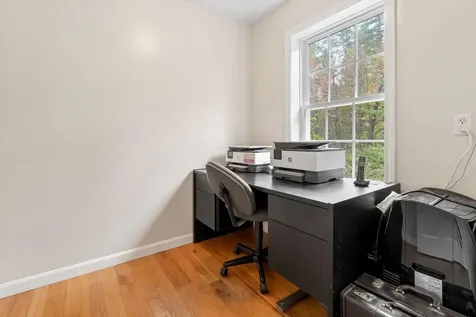 78 Old Greenfield Road Peterborough NH 03458