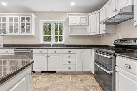 78 Old Greenfield Road Peterborough NH 03458