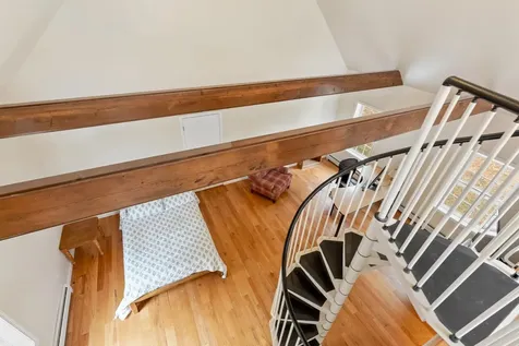 78 Old Greenfield Road Peterborough NH 03458