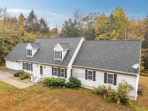 78 Old Greenfield Road Peterborough NH 03458