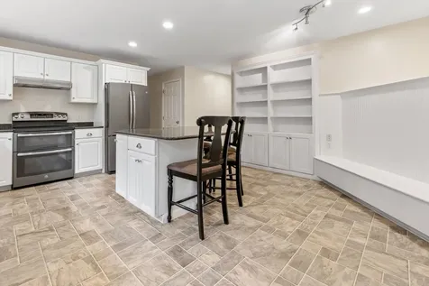 78 Old Greenfield Road Peterborough NH 03458