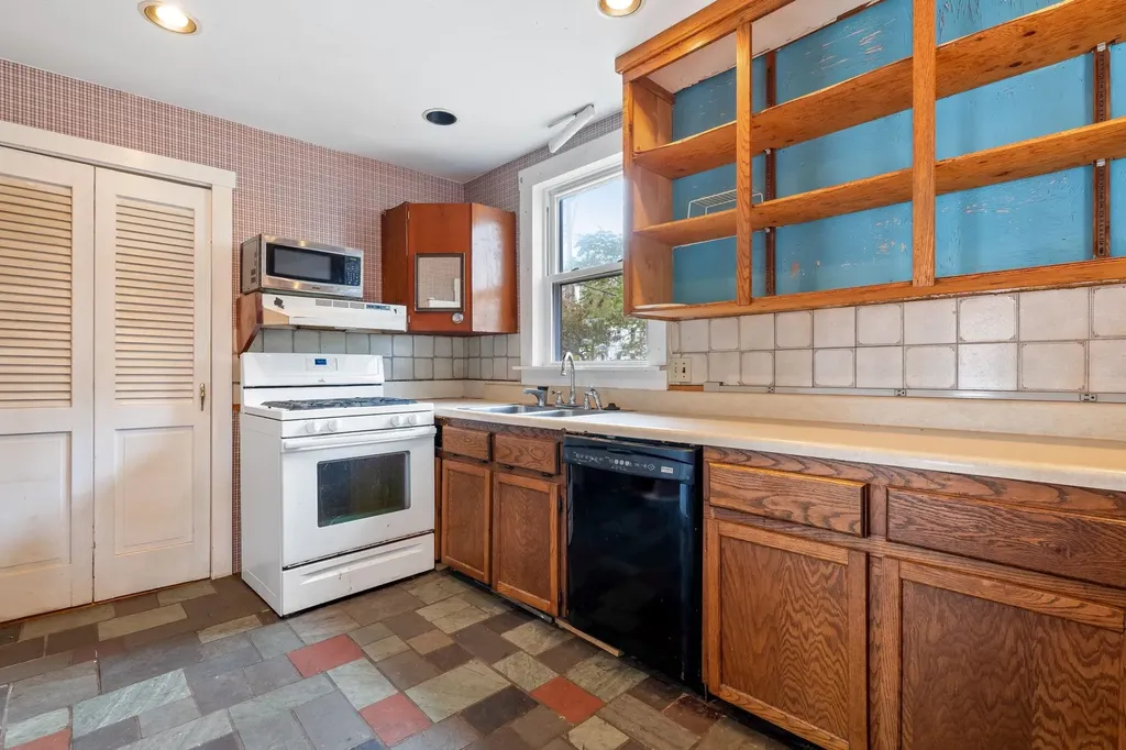 33 Spruce Street Concord NH 03301