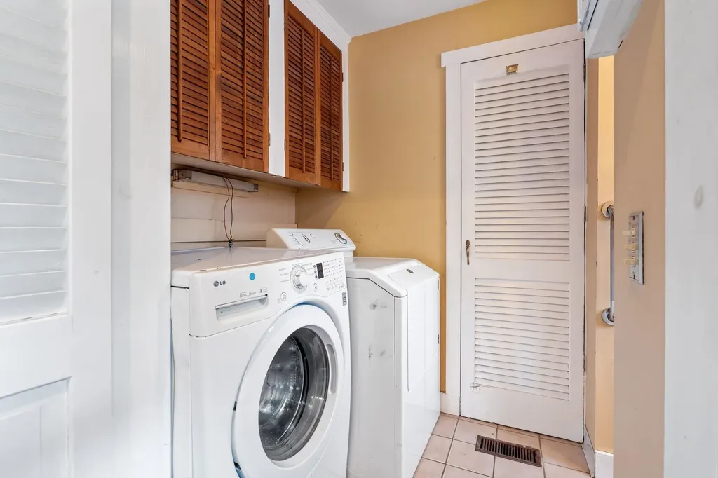 33 Spruce Street Concord NH 03301