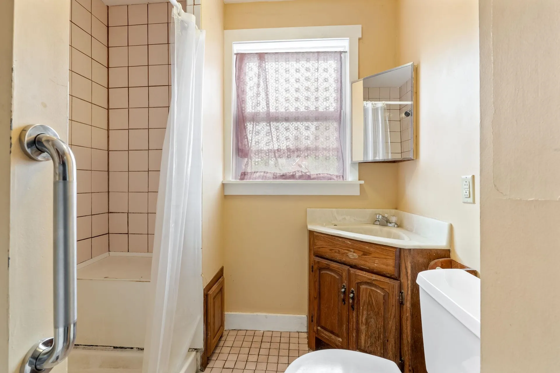 33 Spruce Street Concord NH 03301