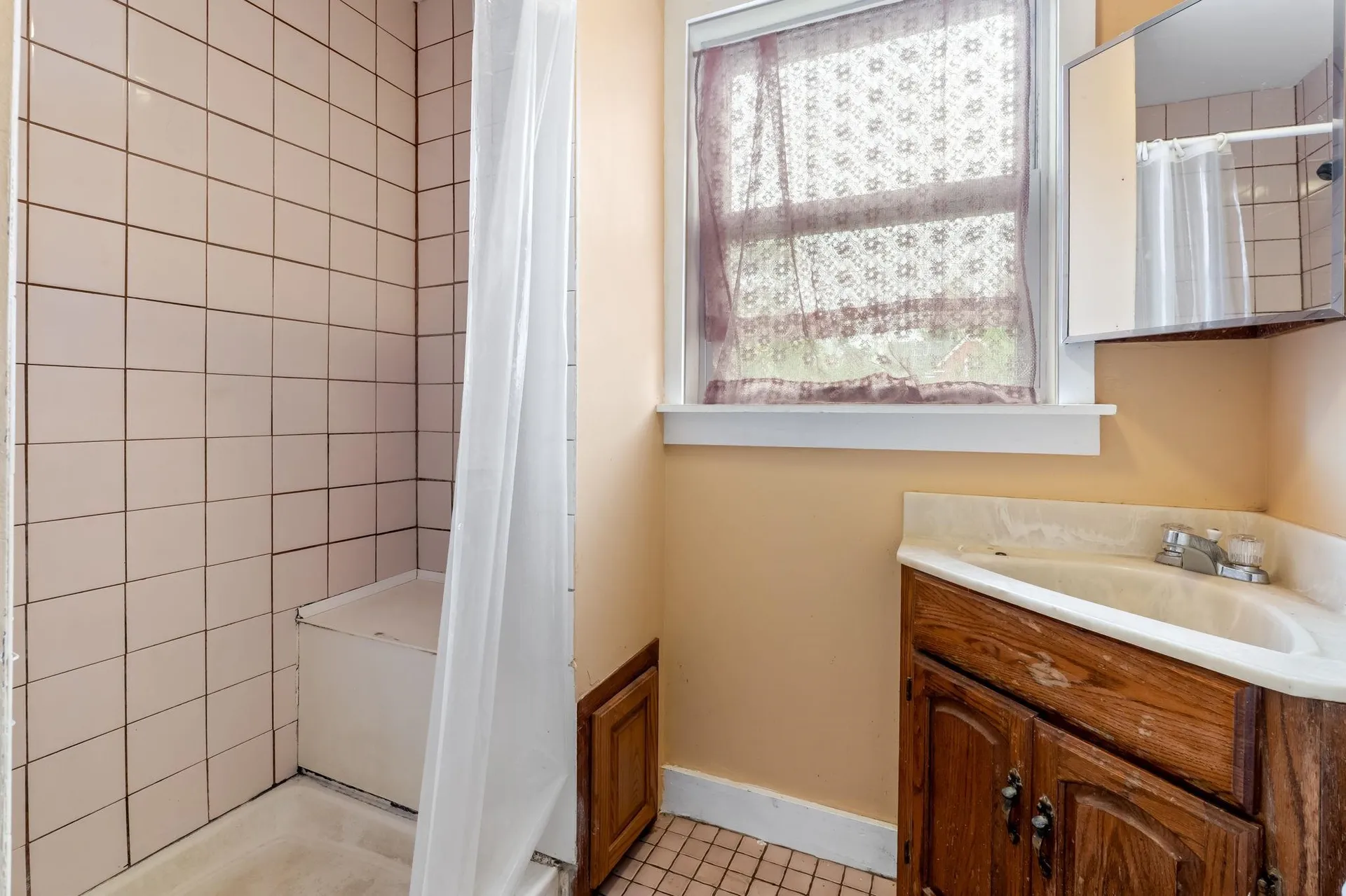 33 Spruce Street Concord NH 03301