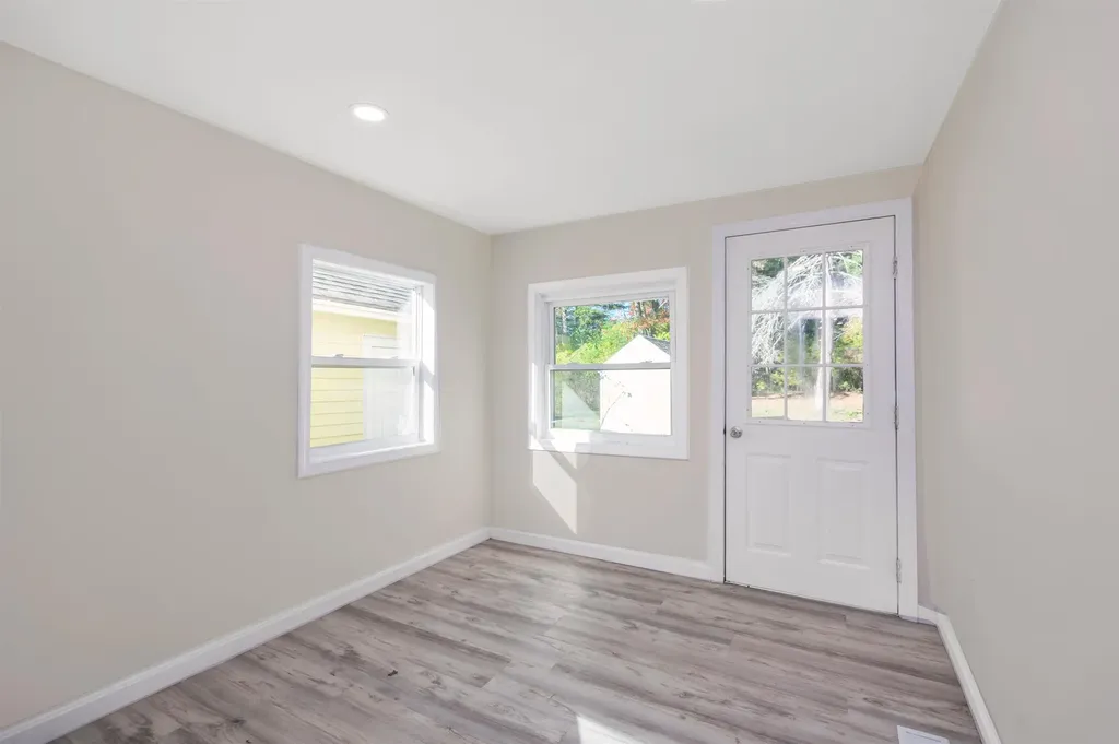 81 N Main Street Salem NH 03079