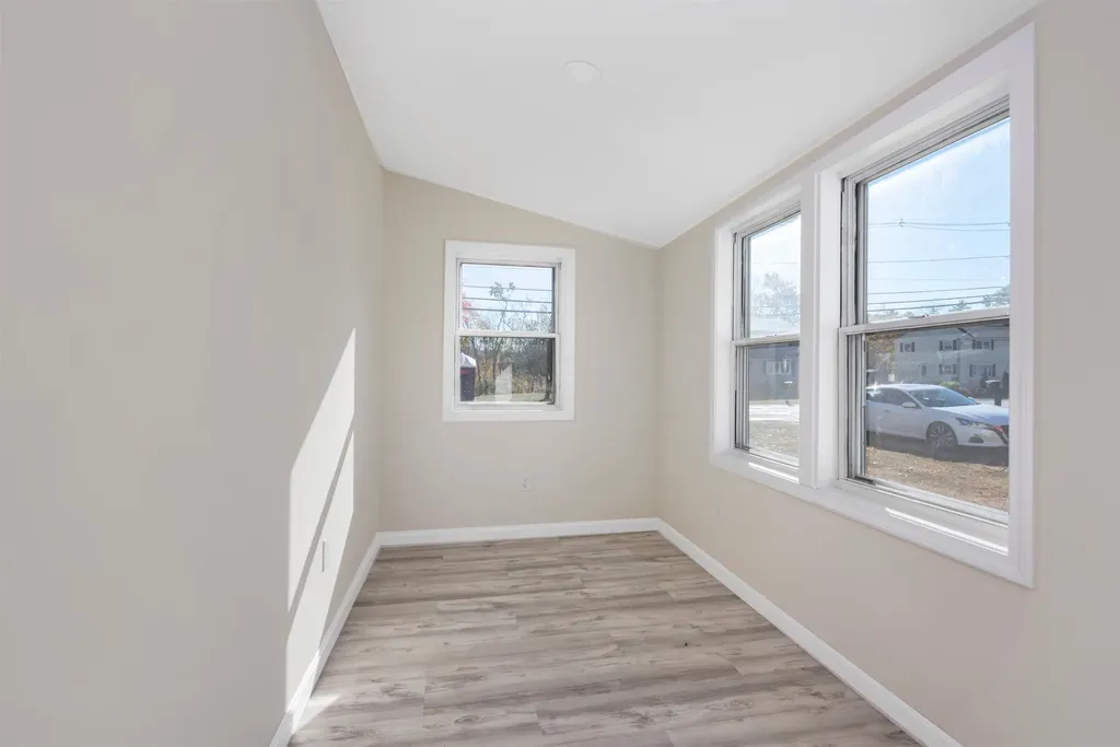 81 N Main Street Salem NH 03079