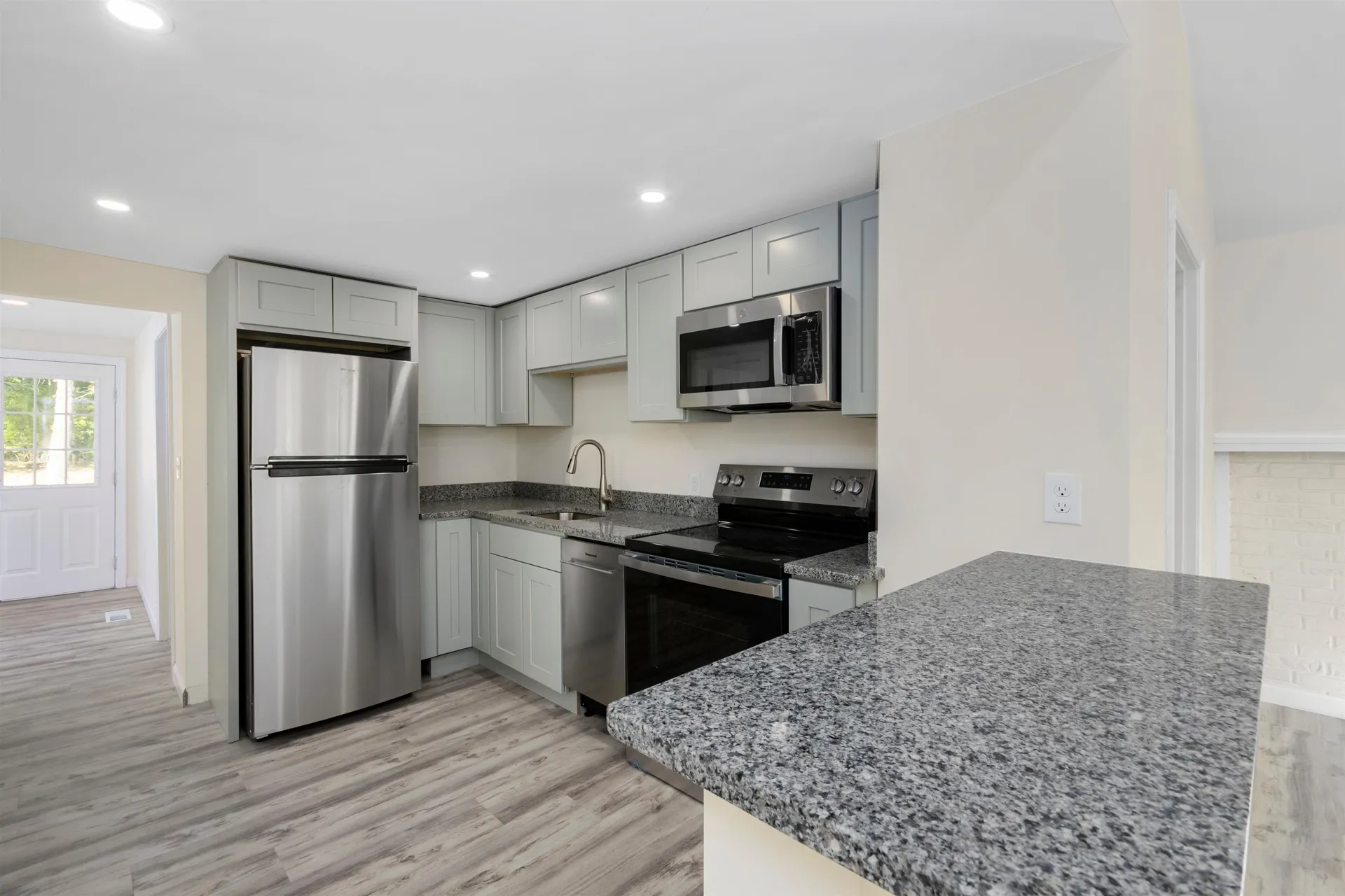 81 N Main Street Salem NH 03079