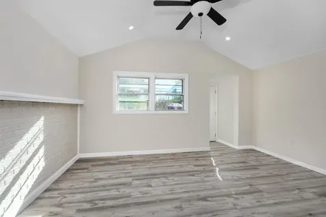 81 N Main Street Salem NH 03079