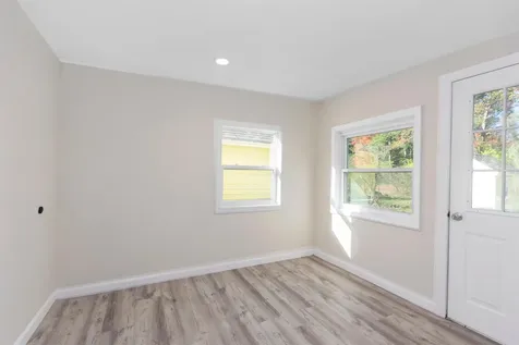 81 N Main Street Salem NH 03079