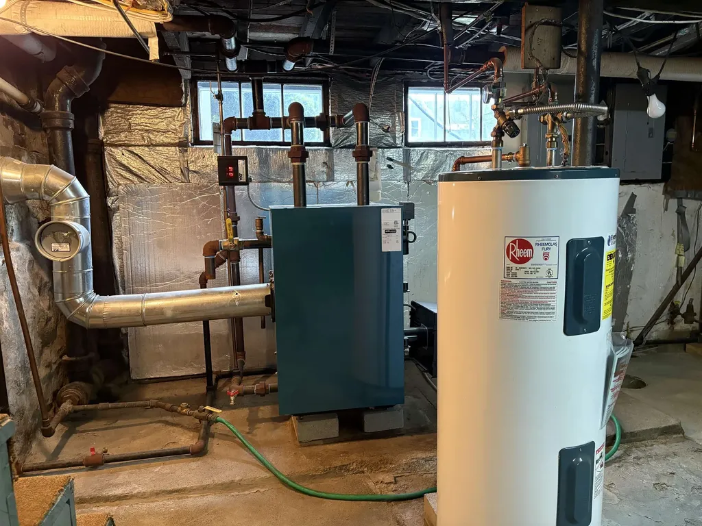 184 Hazen Street Hartford VT 05001