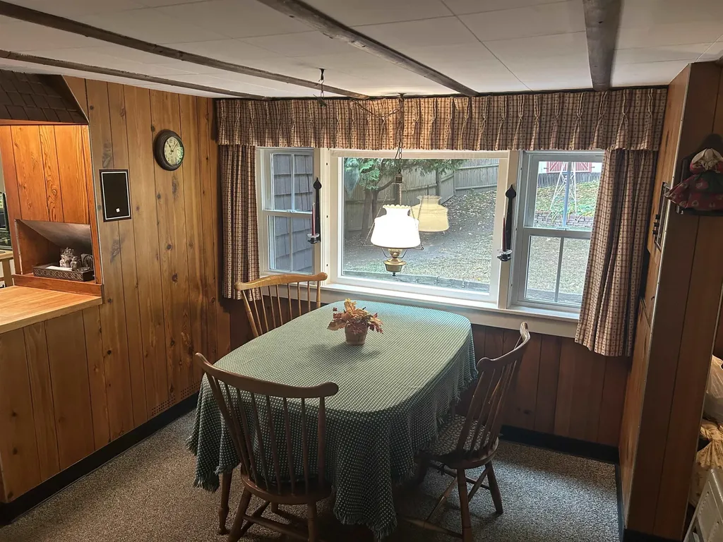 184 Hazen Street Hartford VT 05001