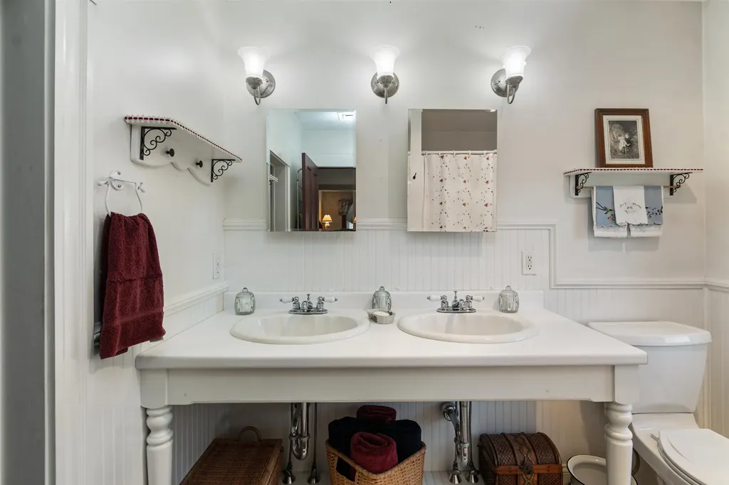 4259 Roosevelt Highway Colchester VT 05446