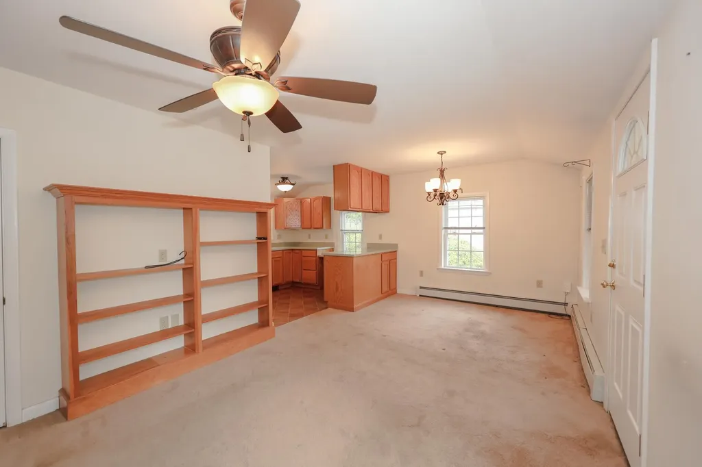 6 Lawrence Street Extension Concord NH 03301