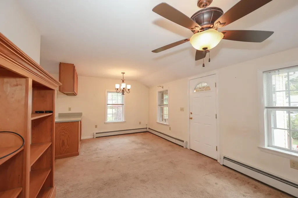 6 Lawrence Street Extension Concord NH 03301