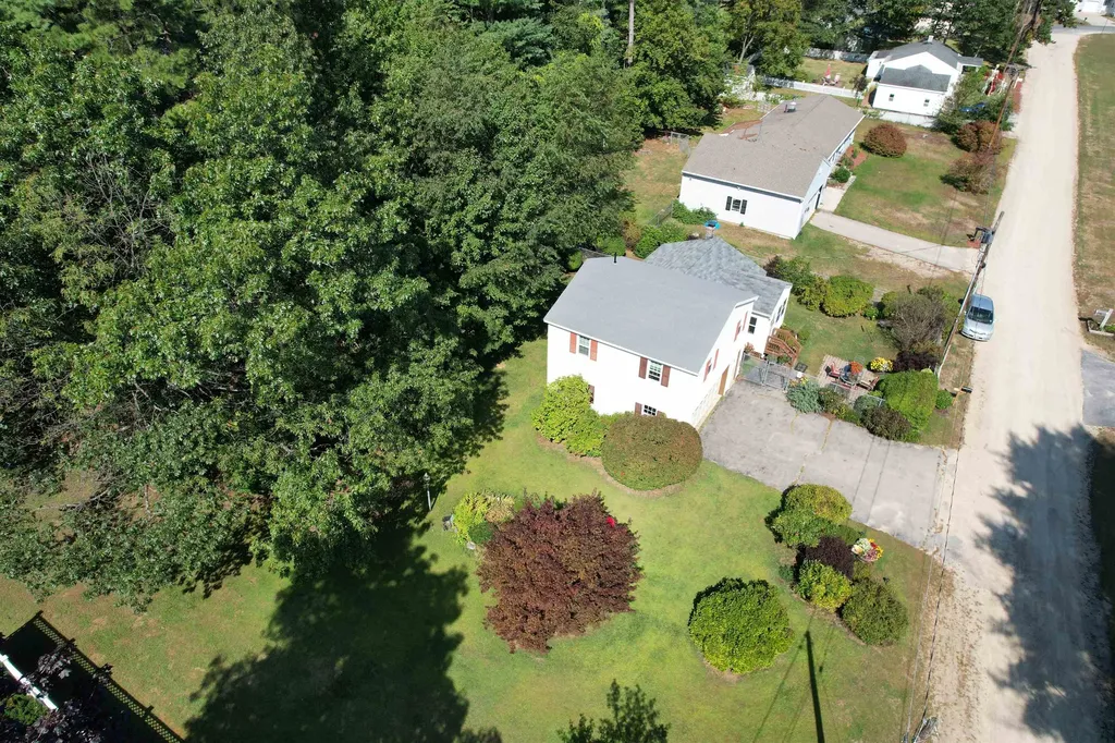 6 Lawrence Street Extension Concord NH 03301