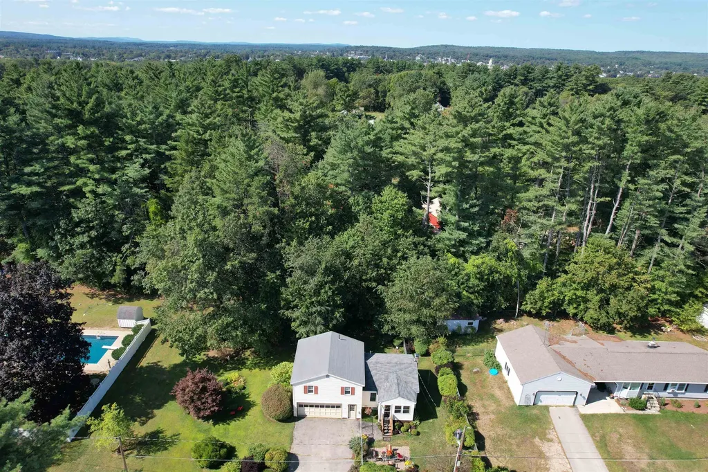 6 Lawrence Street Extension Concord NH 03301