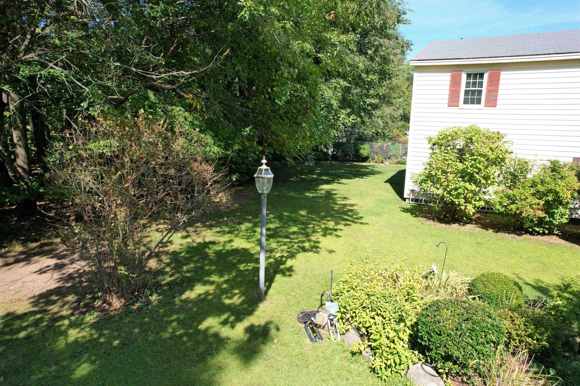 6 Lawrence Street Extension Concord NH 03301