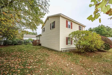 6 Lawrence Street Extension Concord NH 03301