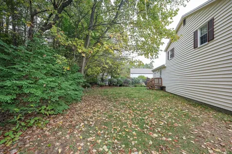 6 Lawrence Street Extension Concord NH 03301