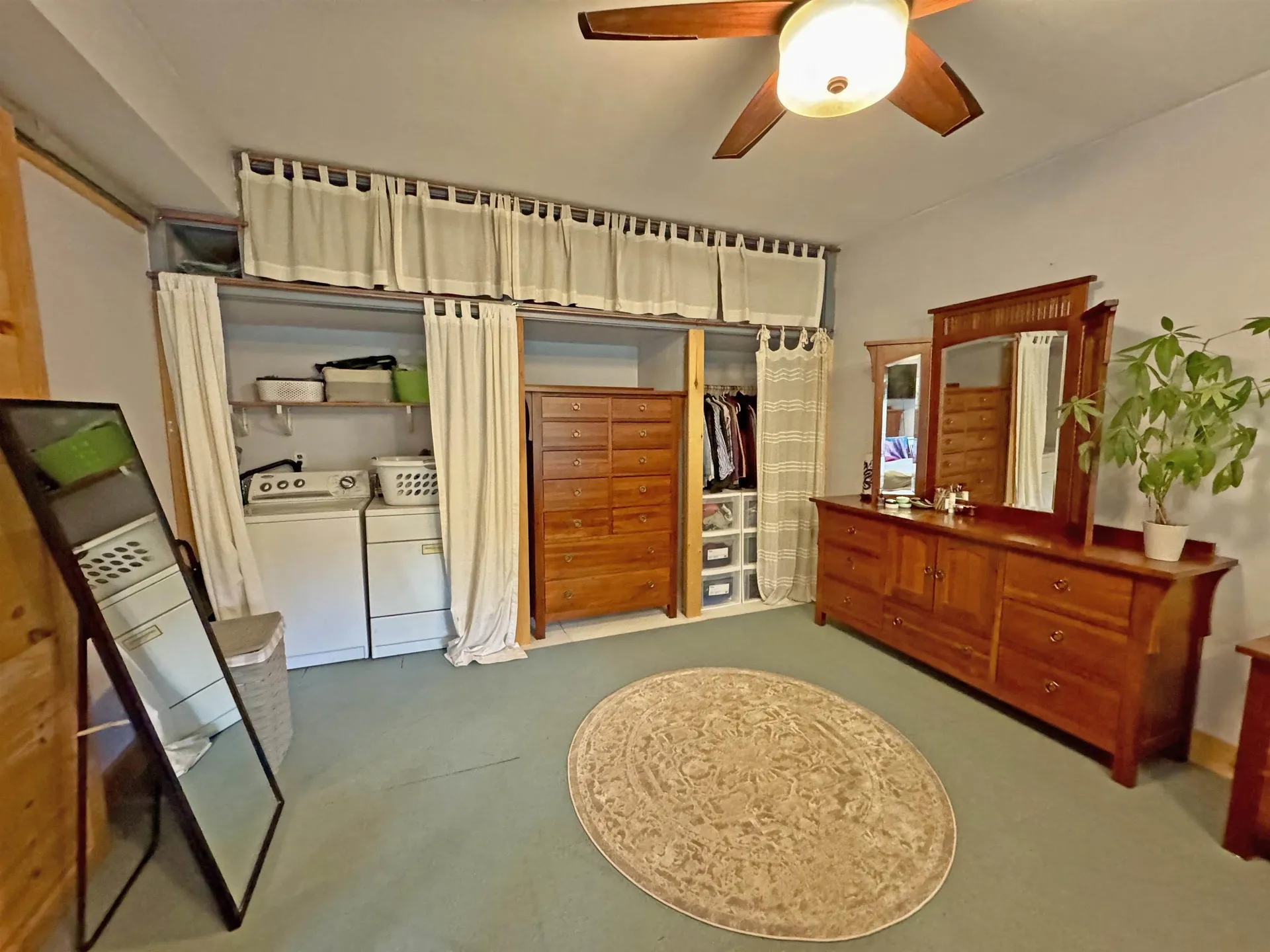 212-214 South Pine Banks Road Putney VT 05346