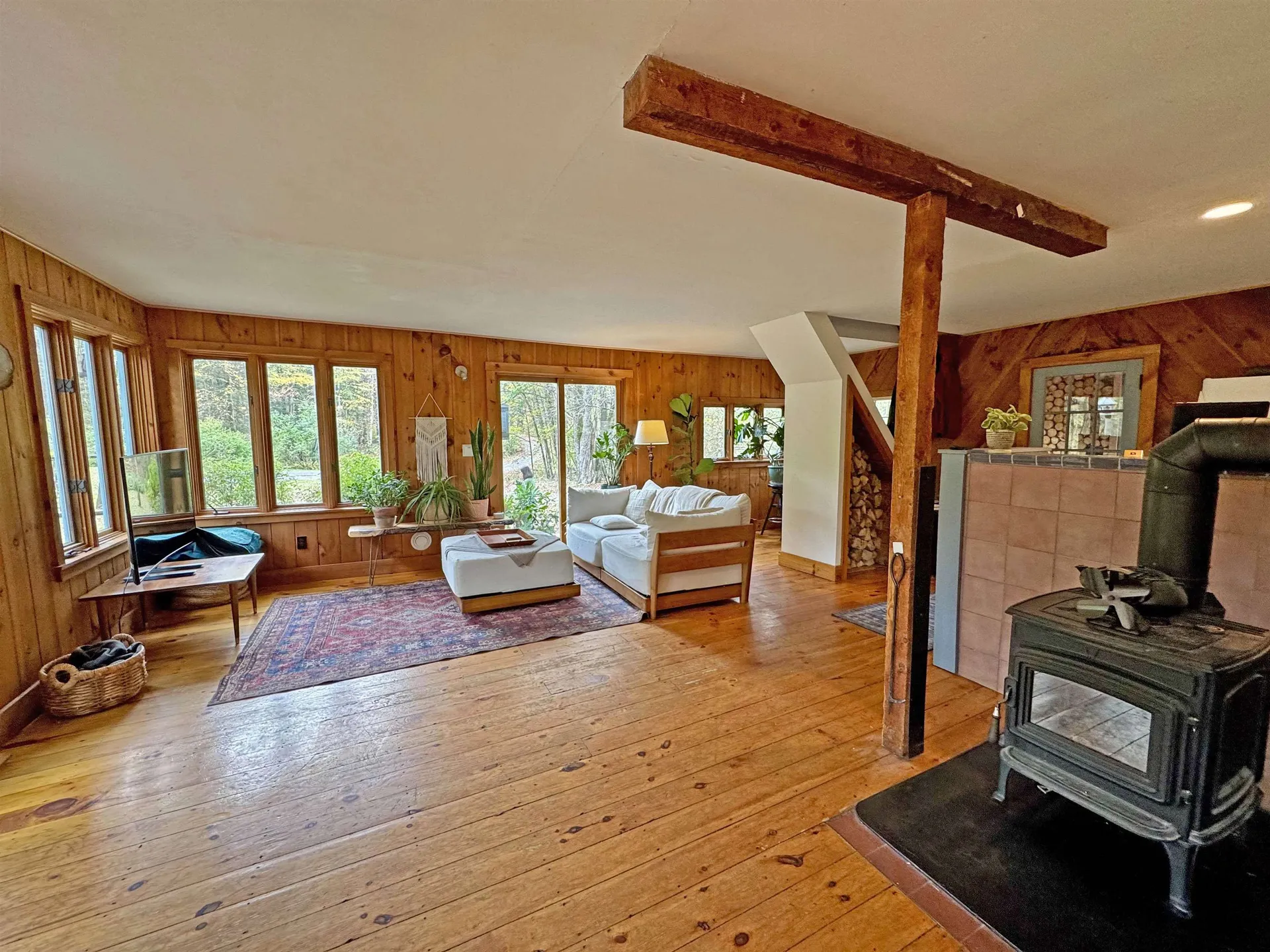 212-214 South Pine Banks Road Putney VT 05346