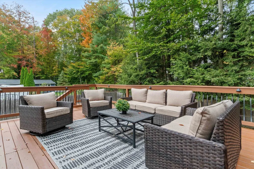 4 Columbine Place Concord NH 03303