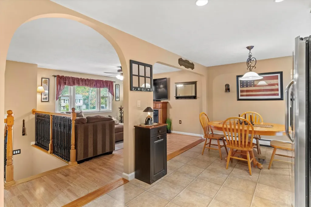 4 Columbine Place Concord NH 03303